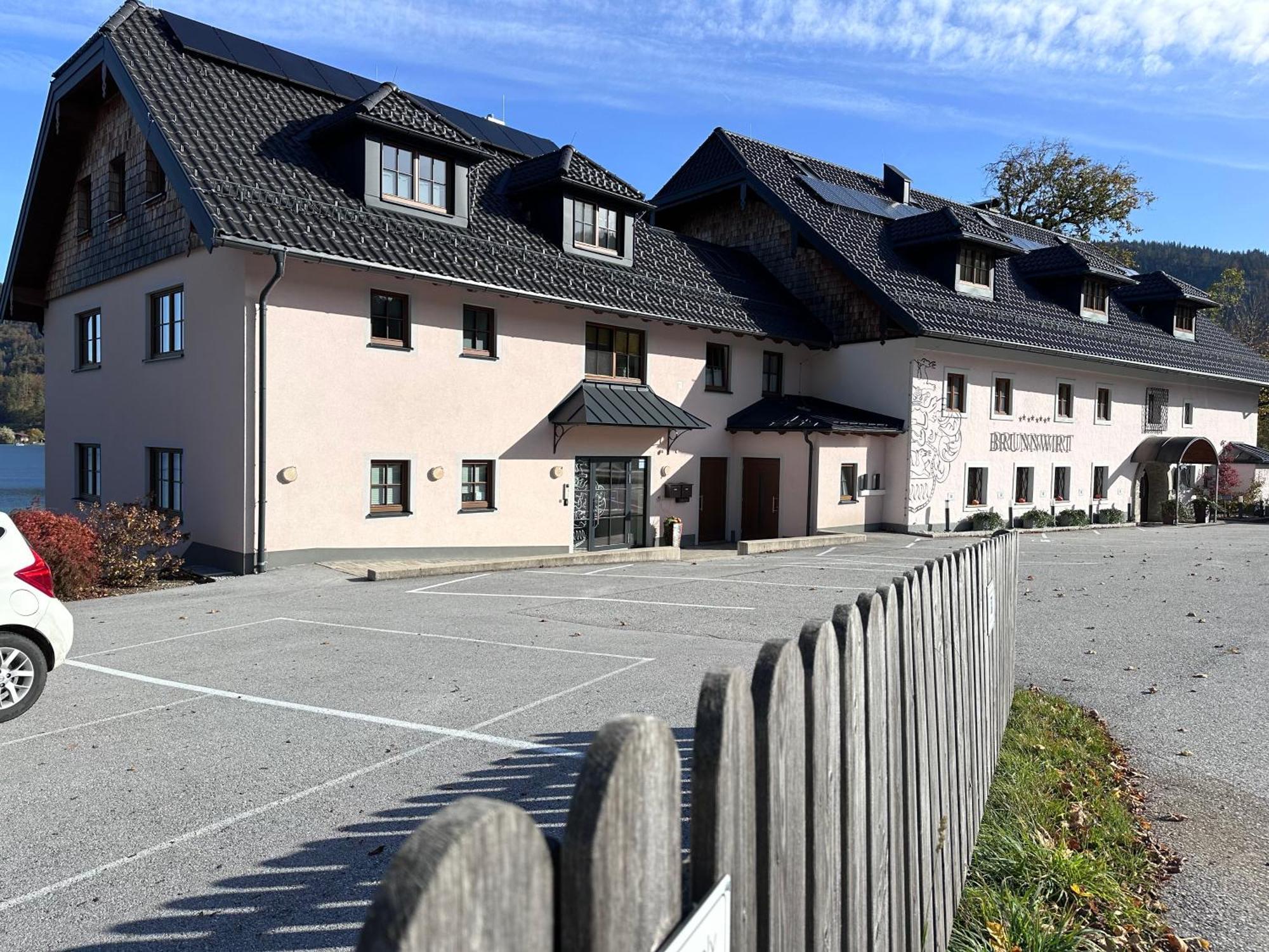 Appartamento Brunnwirt Essen & Wohnen Fuschl am See Esterno foto